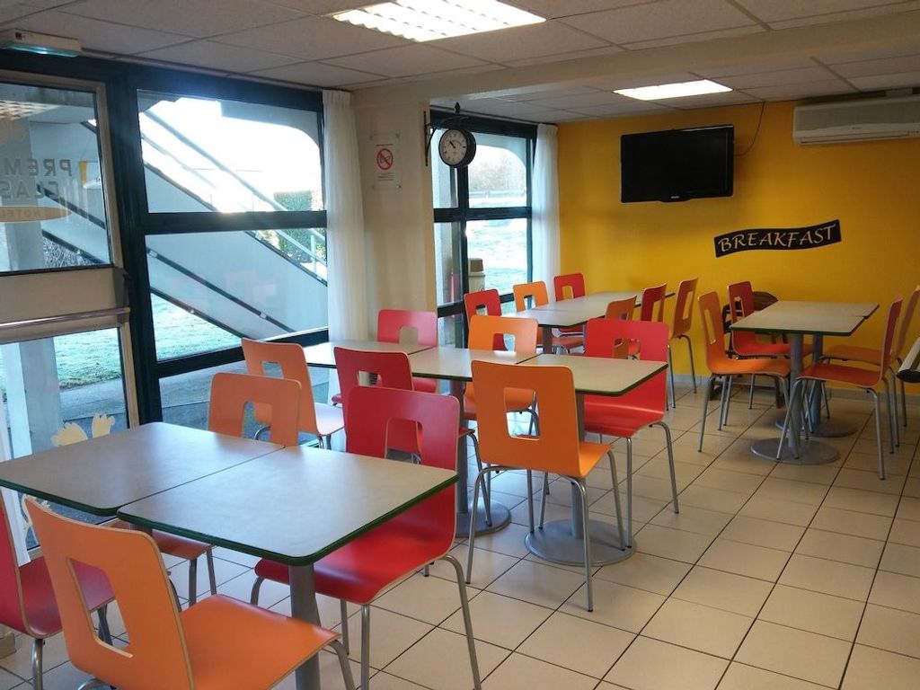 PREMIERE CLASSE ROANNE - Perreux