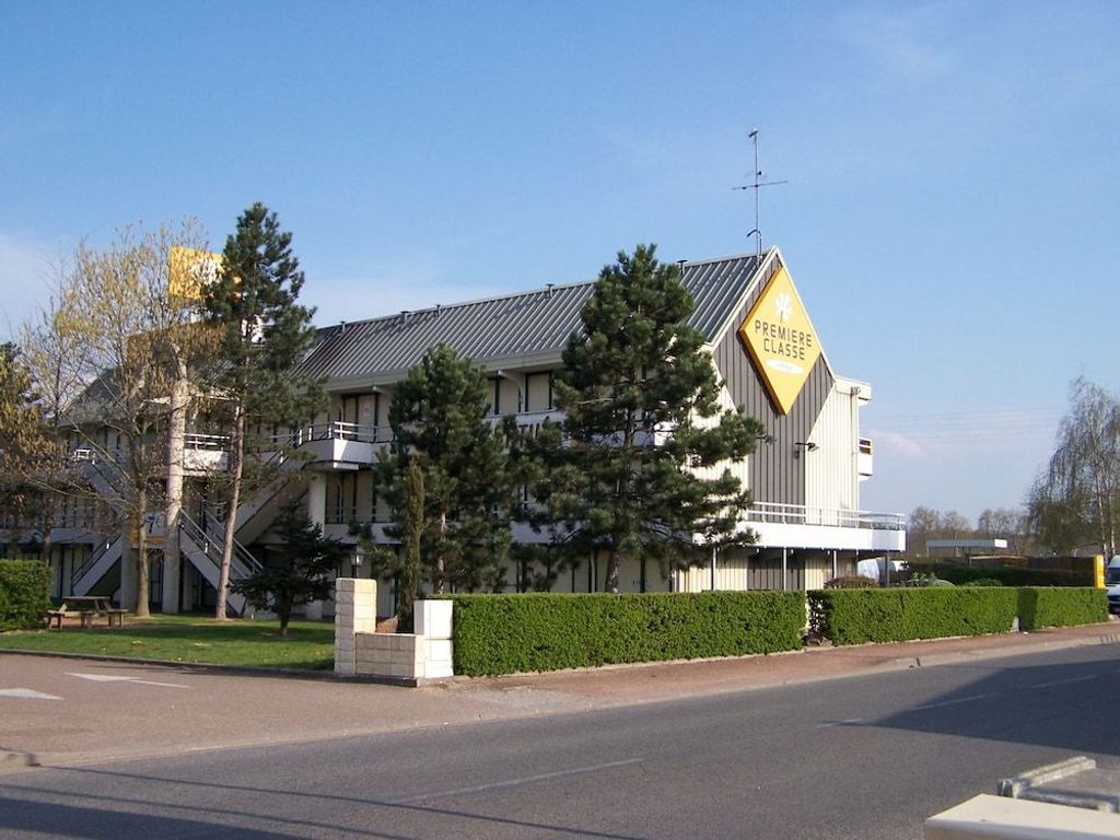 PREMIERE CLASSE ROANNE - Perreux
