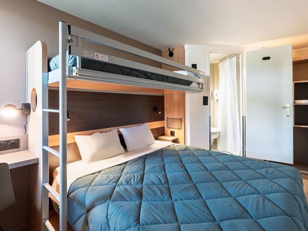 PREMIERE CLASSE VALENCIENNES OUEST - Petite-Forêt Petite Foret