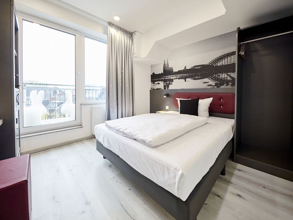 SMARTY Cologne Dom Hotel - Boardinghouse