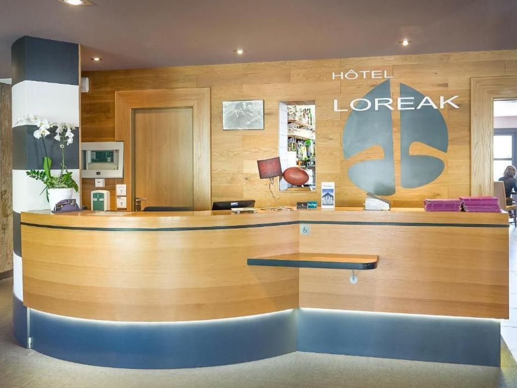 HOTEL LOREAK