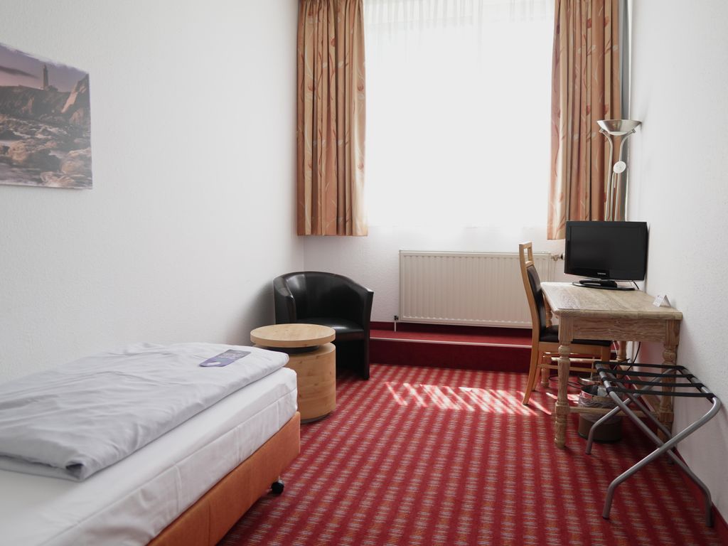 B & K Hotels