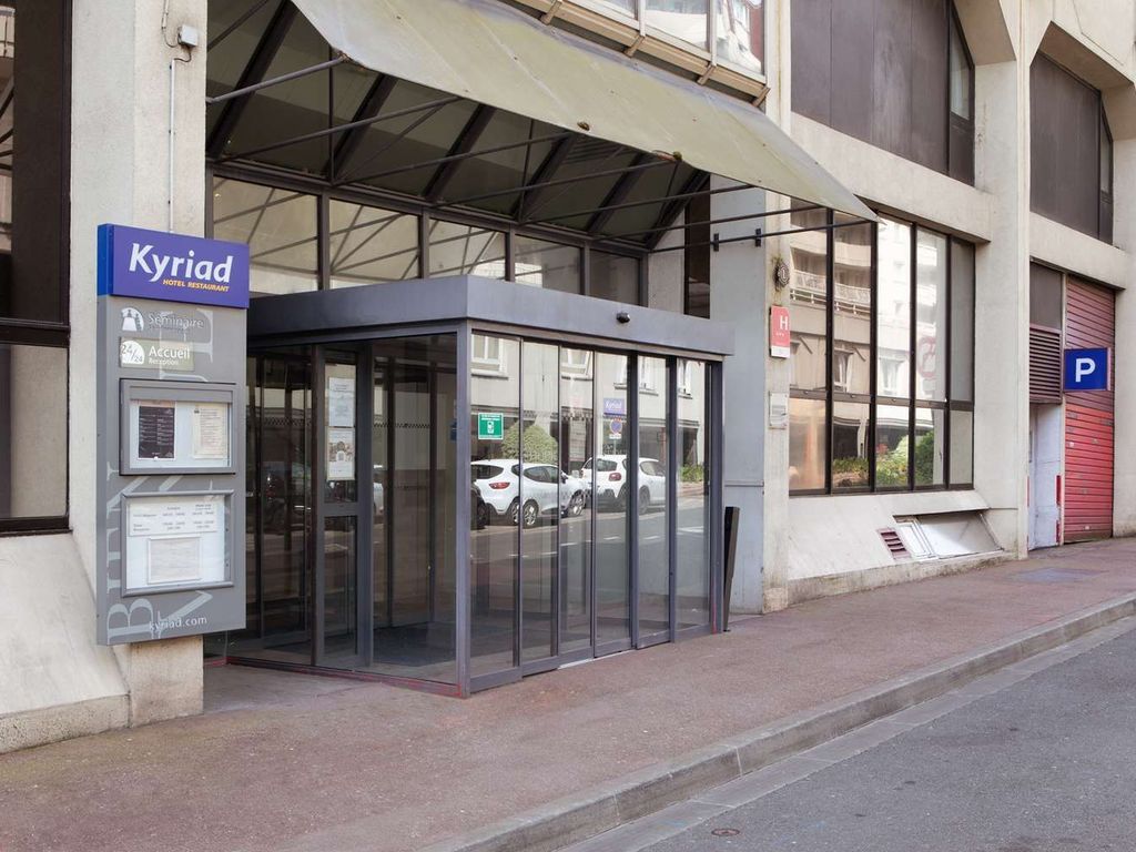 Kyriad Paris Est Bois de Vincennes