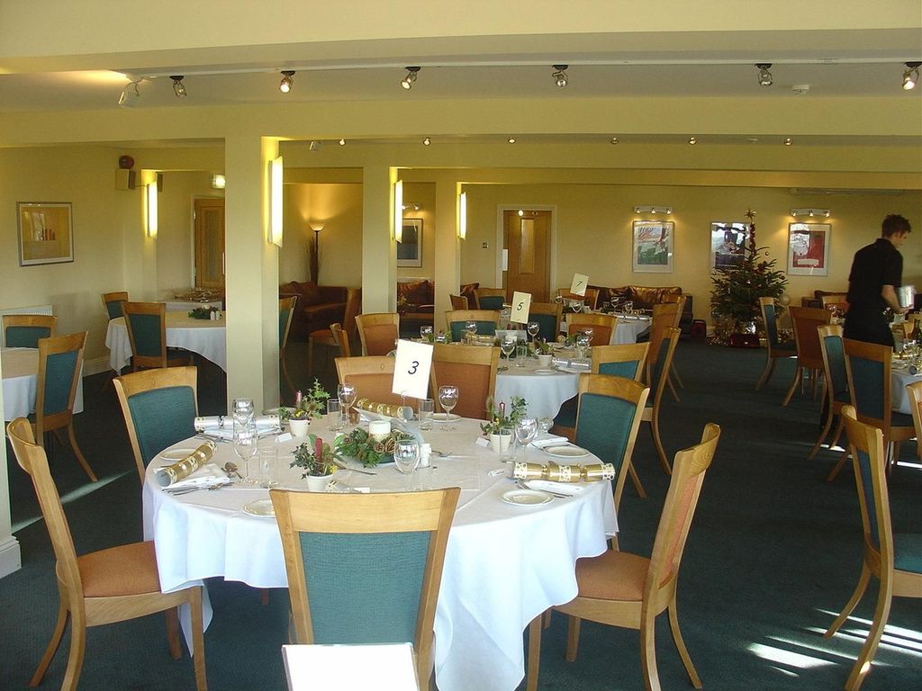 Bowood Park Hotel