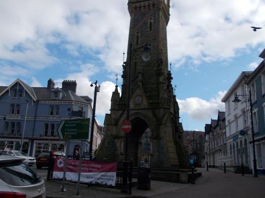 The White Lion Hotel