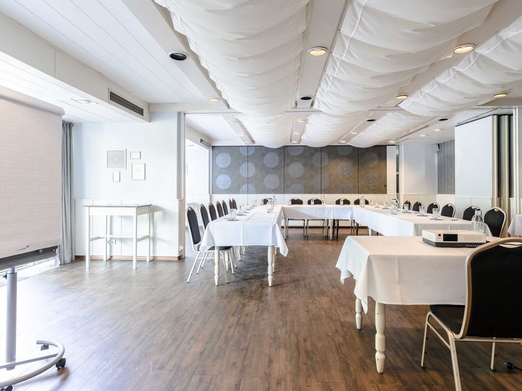 Zur Eiche Flair Hotel