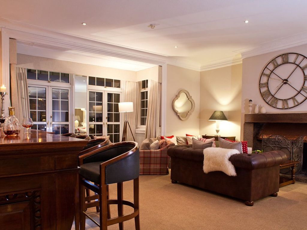 Longueville Manor