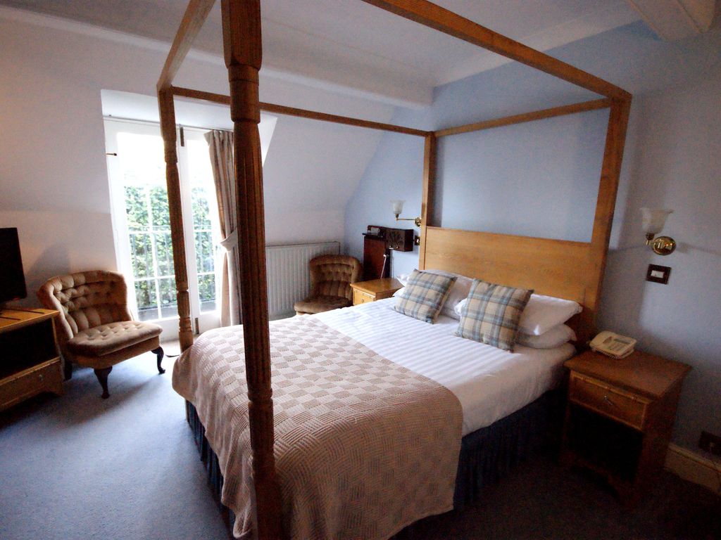 Donington Manor Hotel