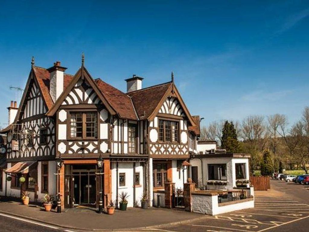 Popinjay Hotel
