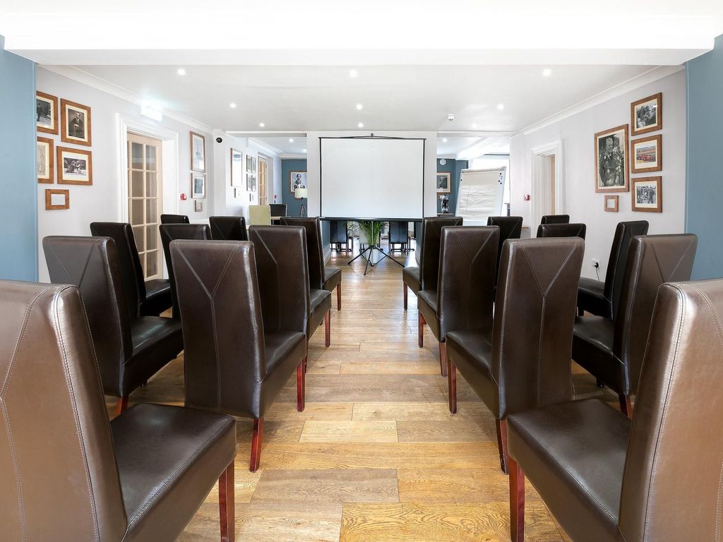 Bishops Table Hotel