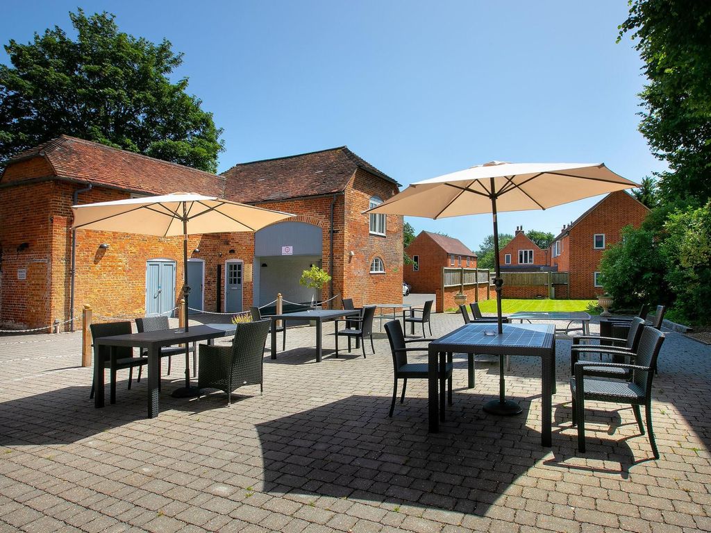 Bishops Table Hotel