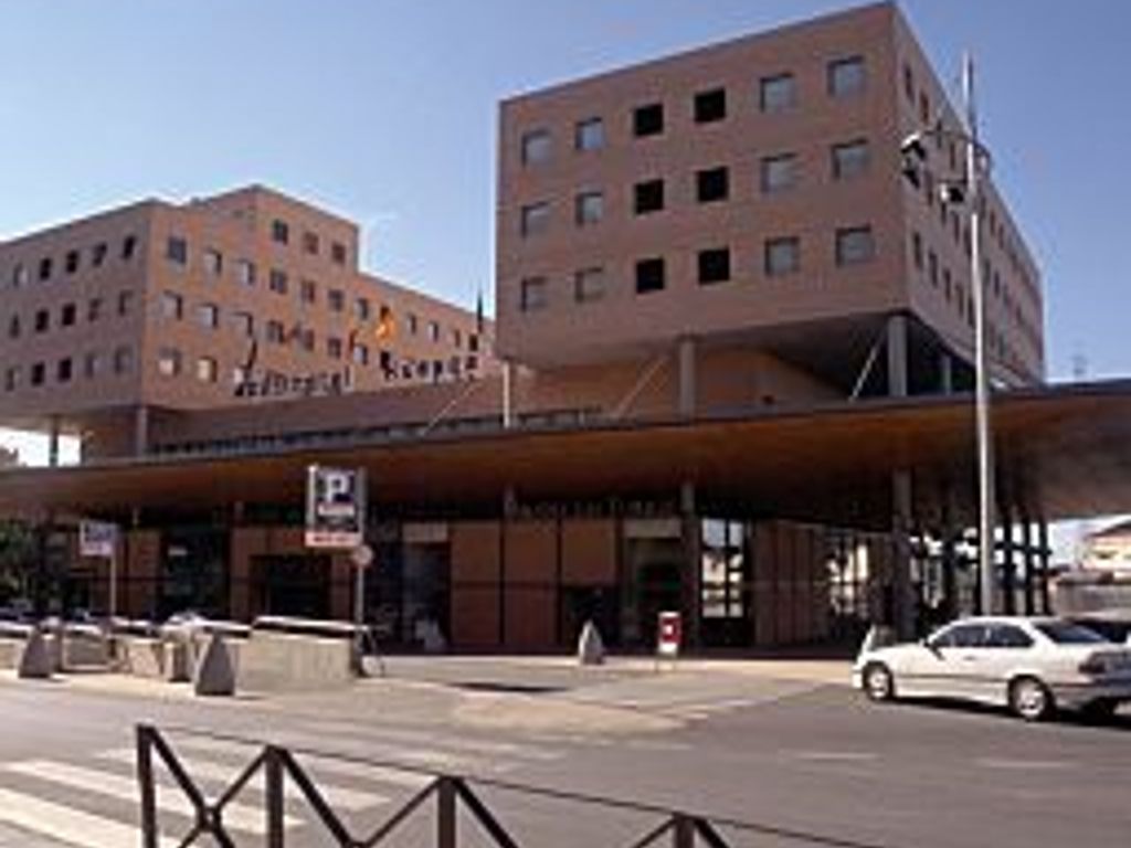 Aparthotel Suites Huesca