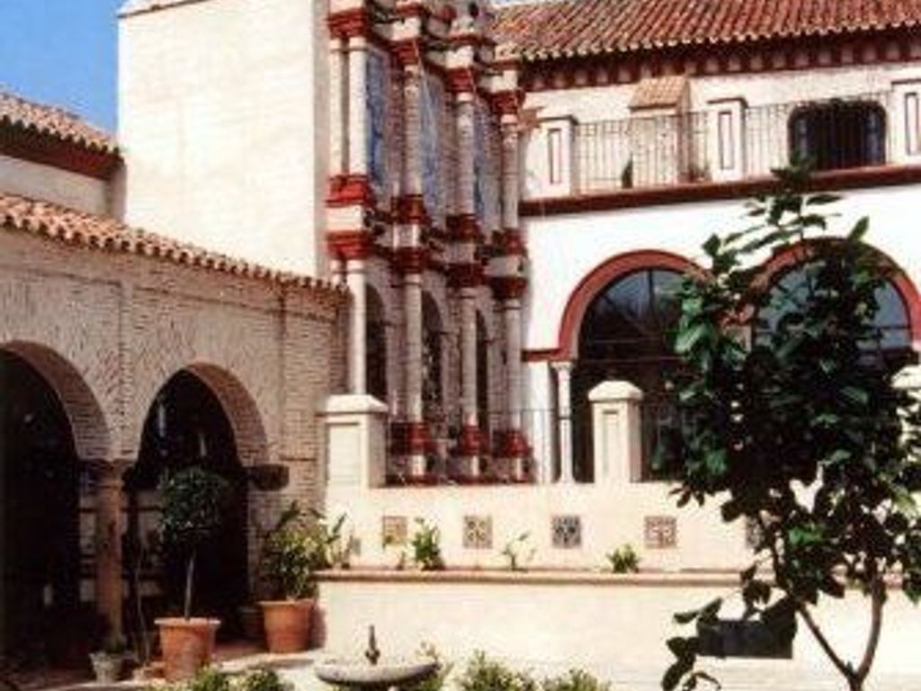PALACIO DE SAN BENITO