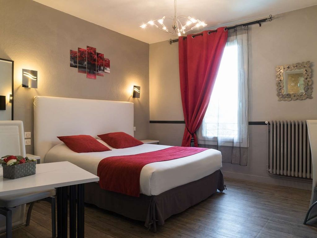 Bergerac centre  Hôtel de Bordeaux The Originals City