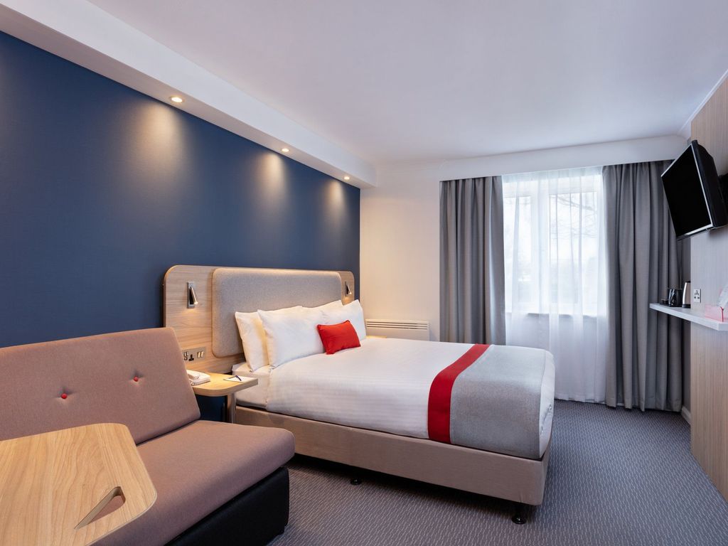 JCT.5 by IHG Holiday Inn Express STRATHCLYDE PARK M74