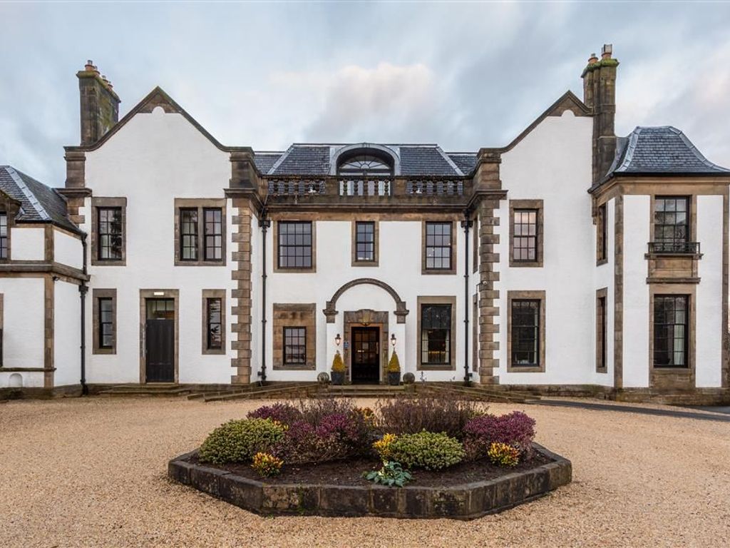 Gleddoch Golf & Spa Resort