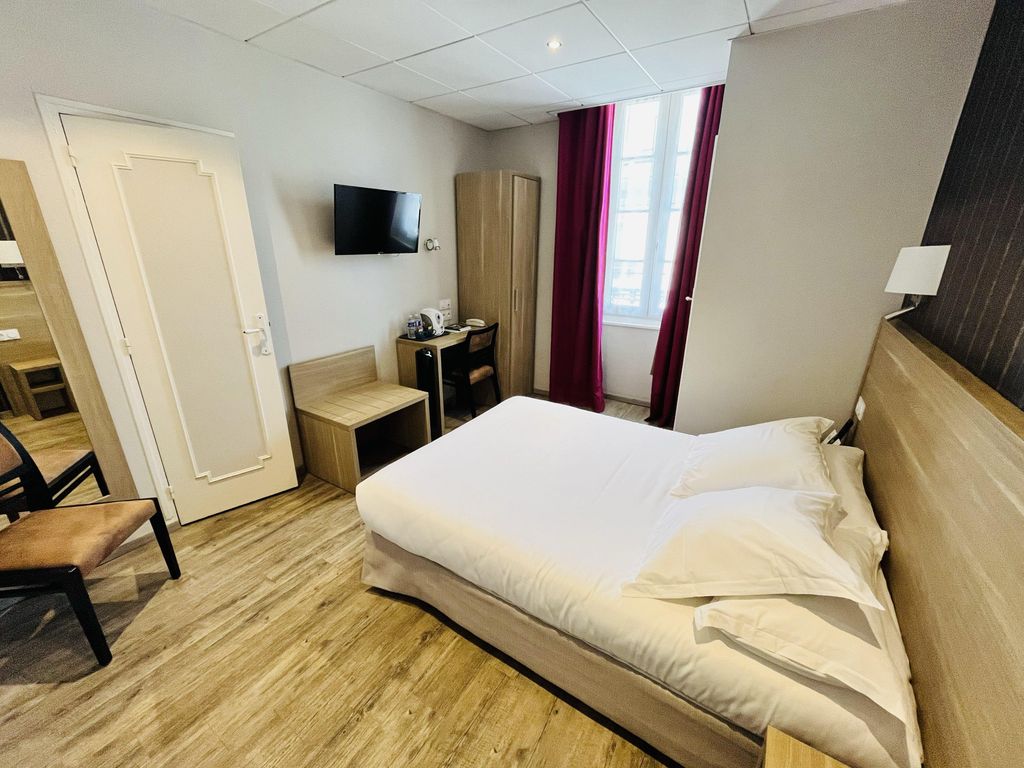 Logis - Grand Hotel Mayenne Logis