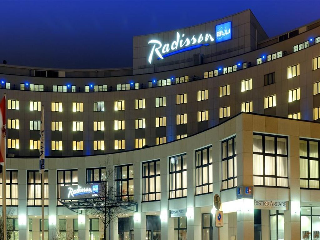 RIMC - Cottbus Hotelbetriebsgesellschaft mbH & Co. KG Radisson Blu Hotel Cottbus