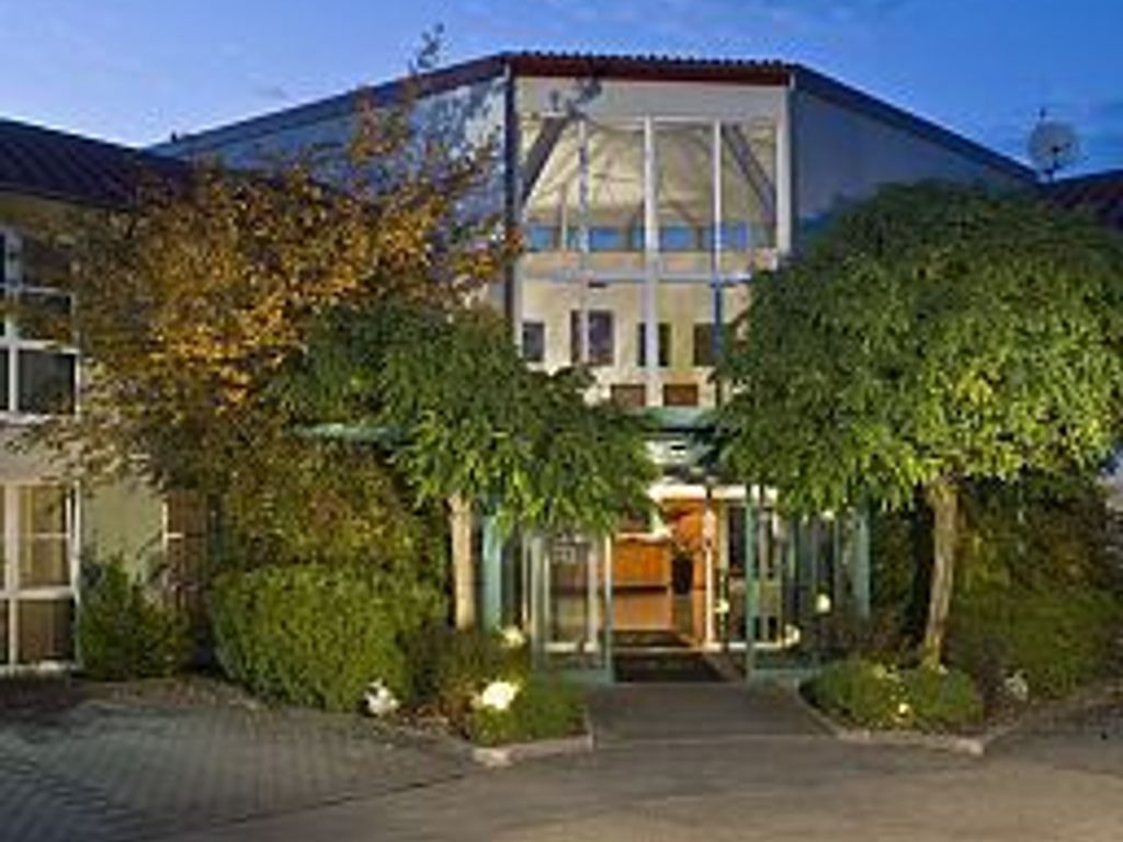 Highway Hotel Dasing-Augsburg