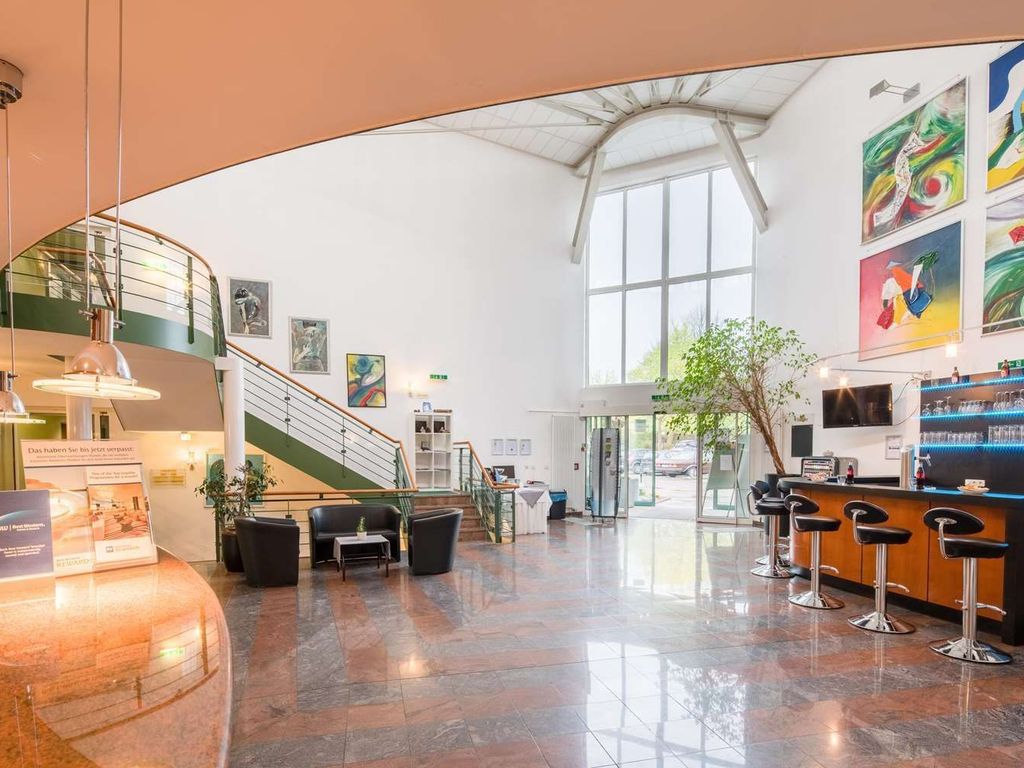 Highway Hotel Dasing-Augsburg