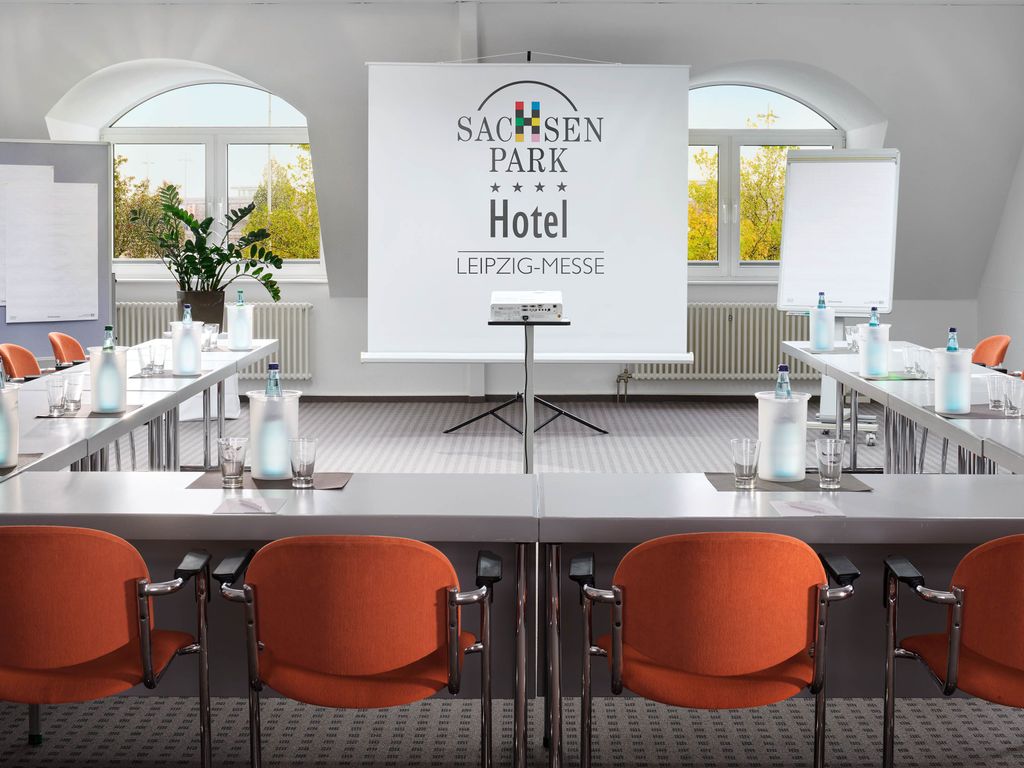 Sachsenpark-Hotel