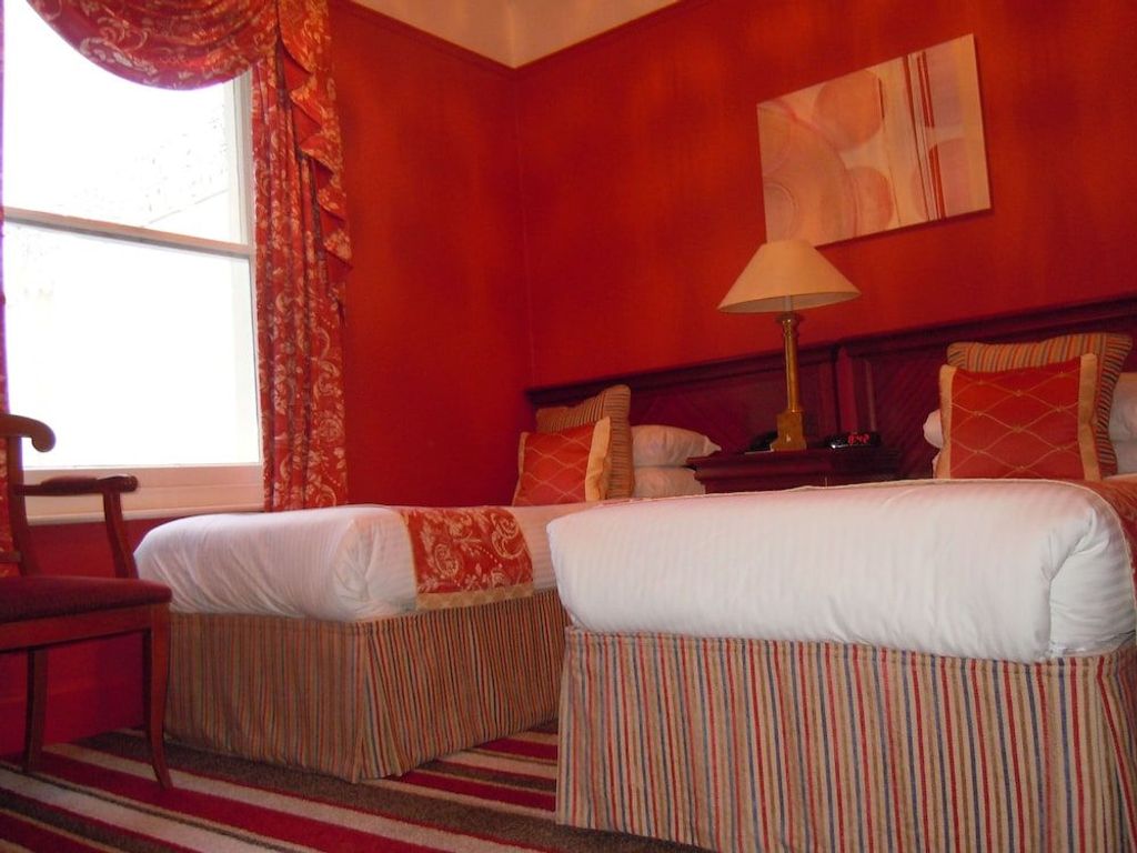 Stuart House Hotel