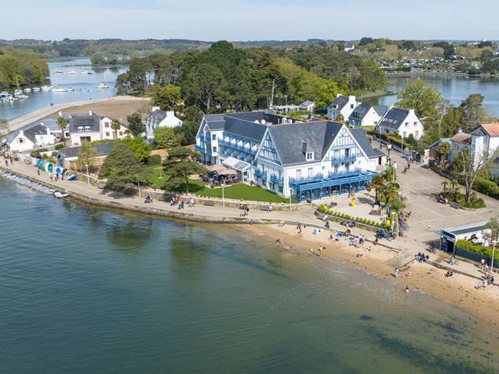 Best Western Plus Le Roof