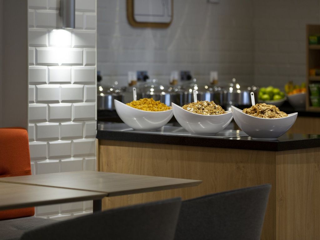 Holiday Inn Express EDINBURGH CITY CENTRE by IHG