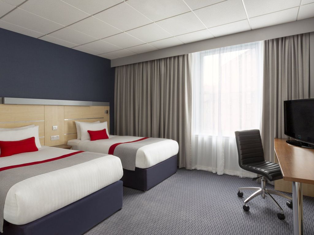 Holiday Inn Express EDINBURGH CITY CENTRE by IHG