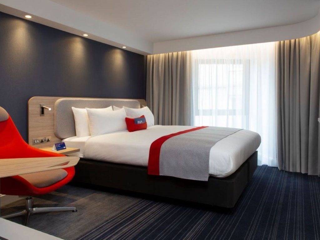 Holiday Inn Express EDINBURGH CITY CENTRE by IHG