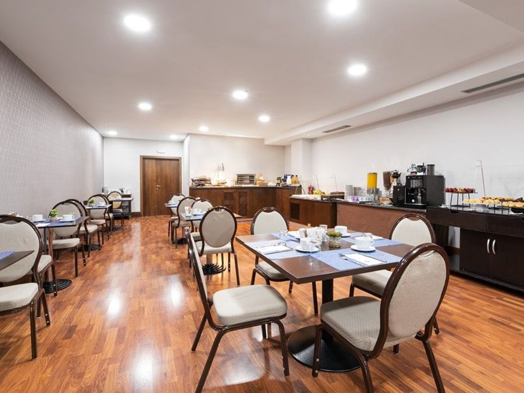 DORMA AGORA CACERES