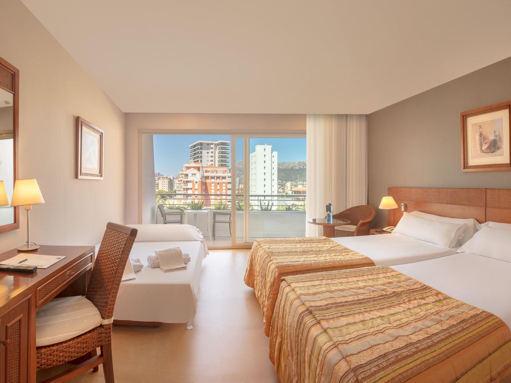 RH Ifach Hotel