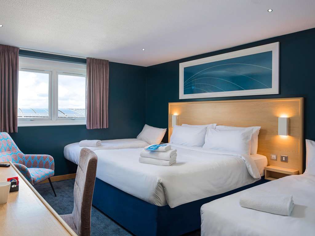 TRAVELODGE BRIDGEND PENCOED
