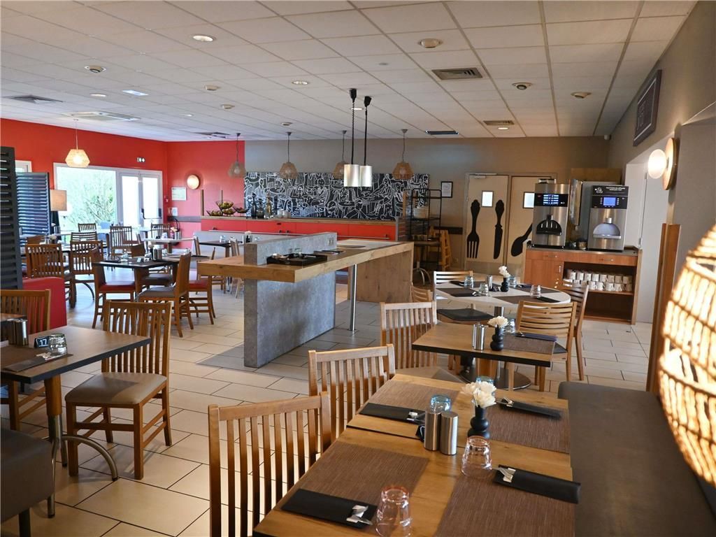 ibis Laval Le Relais d'Armor