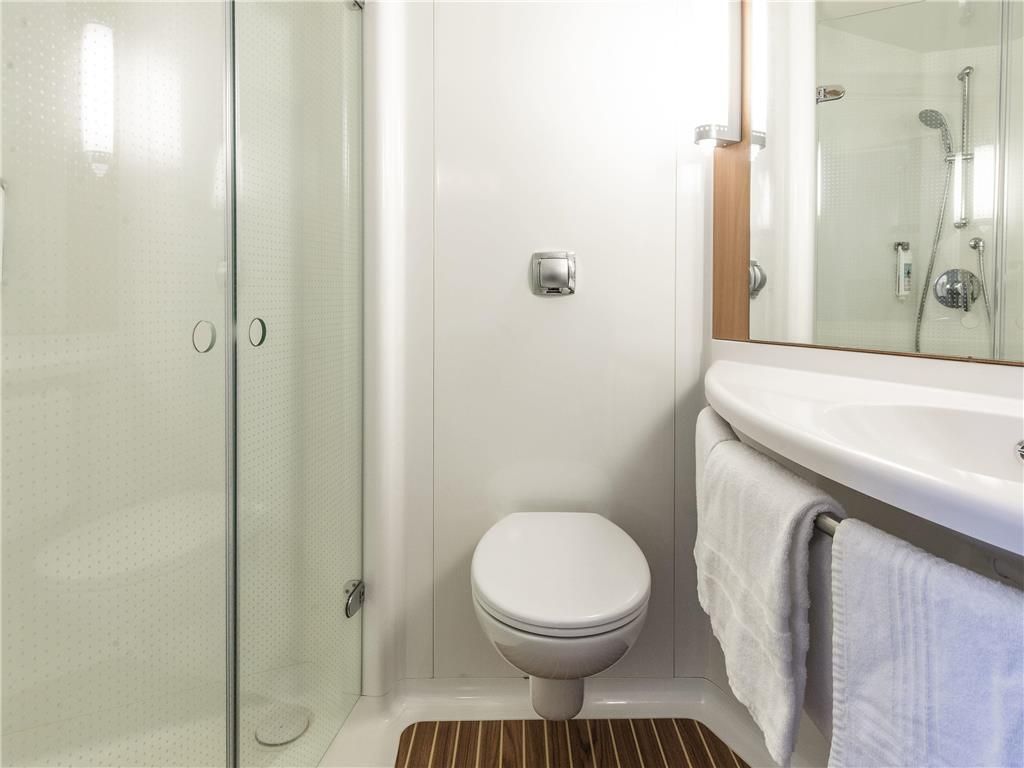 ibis Issoire