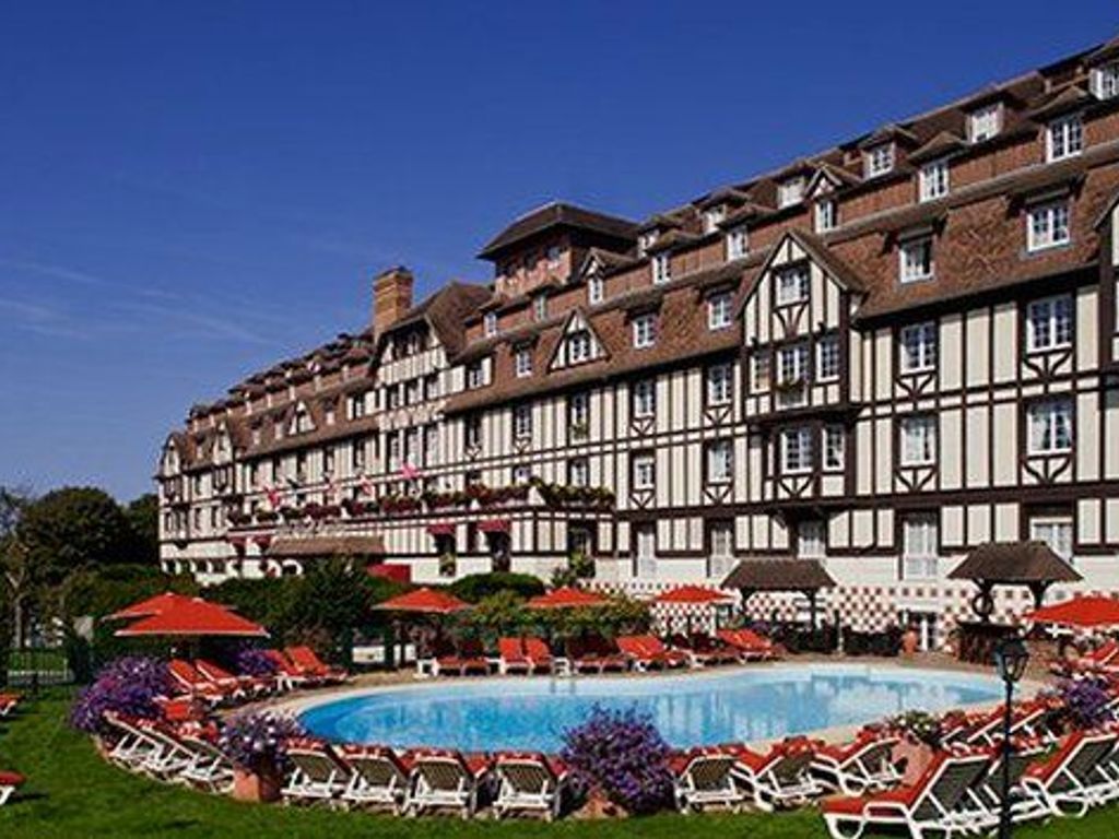Hôtel Barrière L'Hôtel du Golf