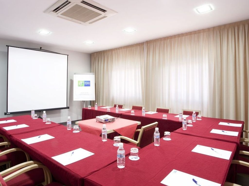 Holiday Inn Express MALAGA AIRPORT by IHG