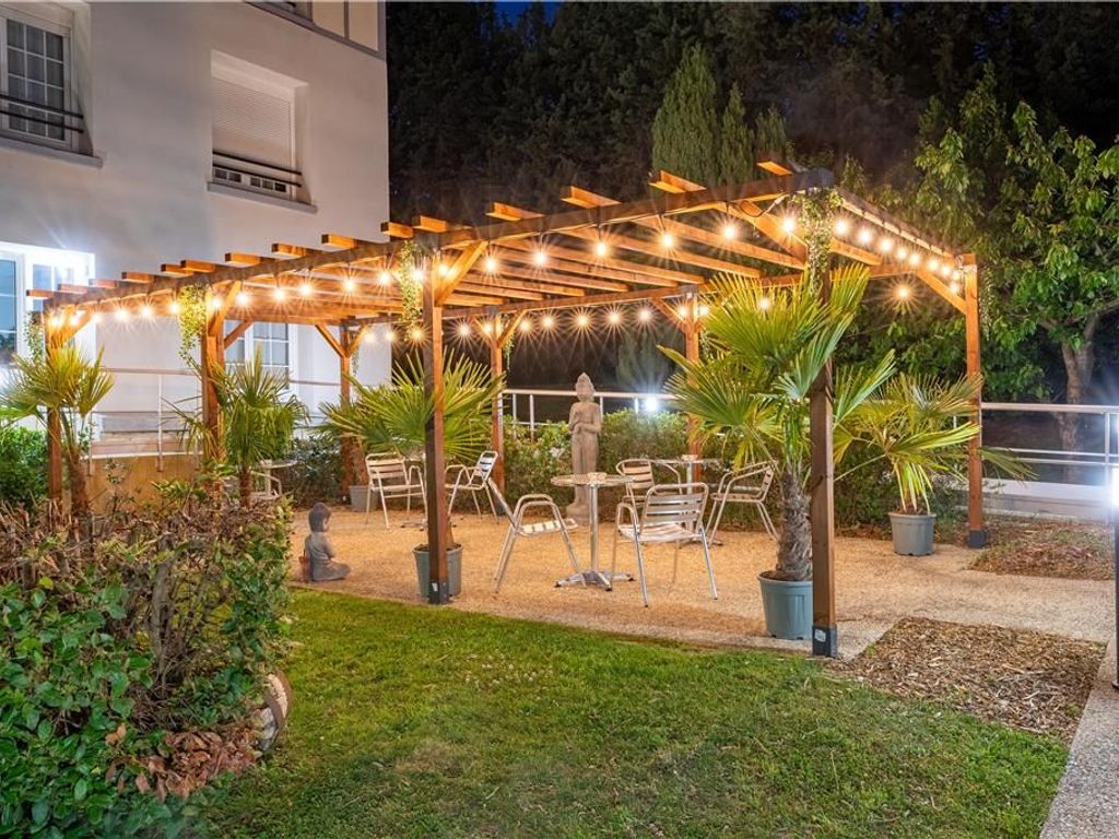 Sure Hotel by Best Western Port Jerome - Le Havre