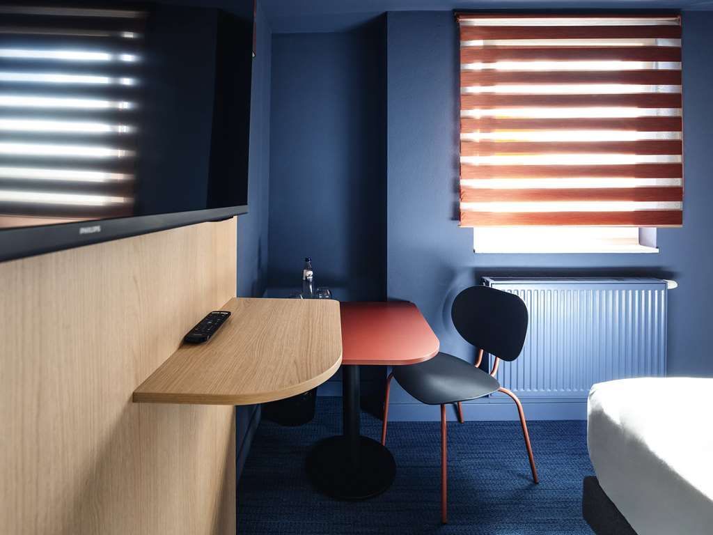 ibis Styles Charleroi Airport Aero 44