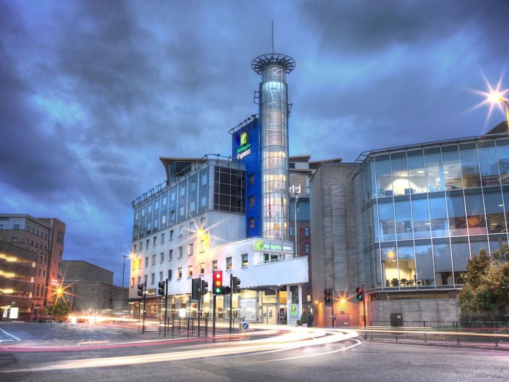 Holiday Inn Express GLASGOW CITY THEATRELAND by IHG