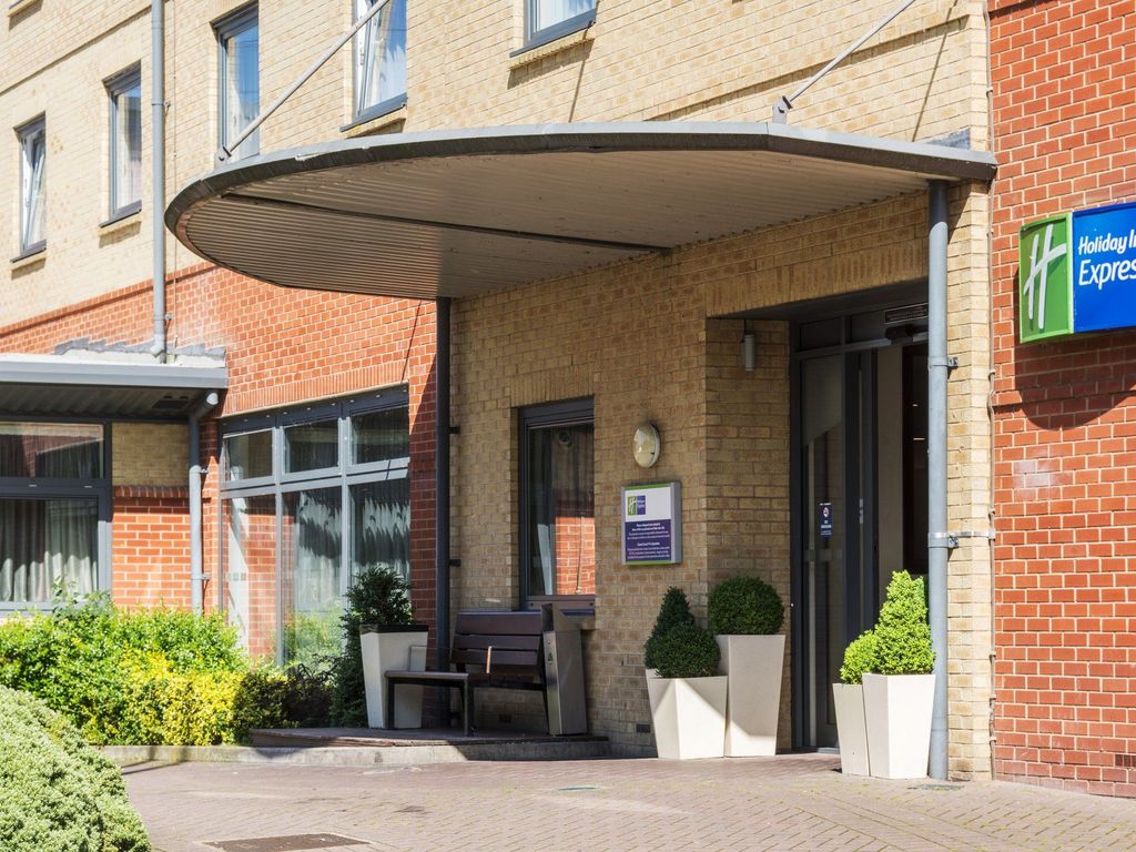 Holiday Inn Express LEICESTER CITY by IHG