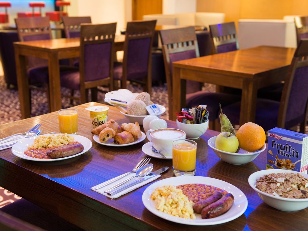 Holiday Inn Express LONDON - SWISS COTTAGE by IHG