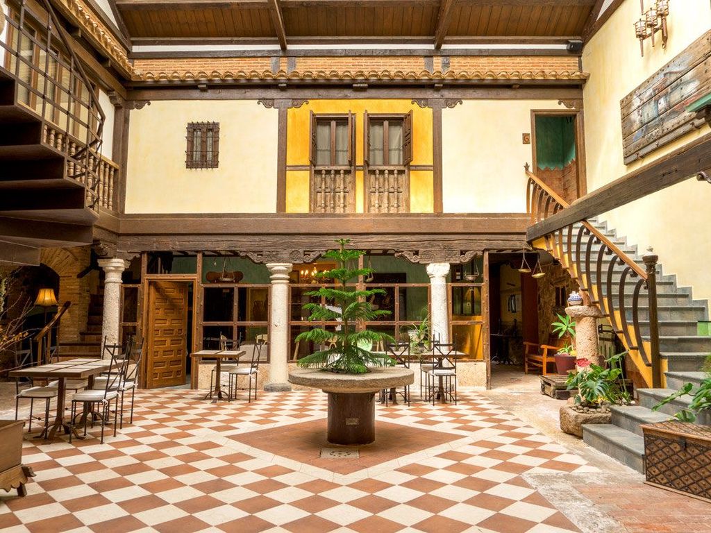 La Casa Del Rector