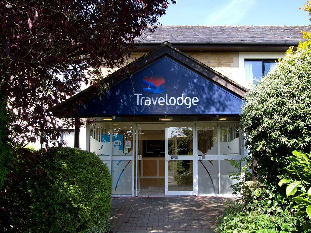 TRAVELODGE BURTON M6 NORTHBOUND