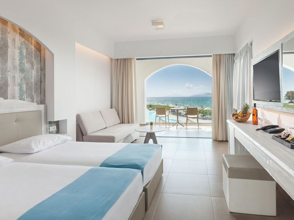 Aeolos Beach Hotel