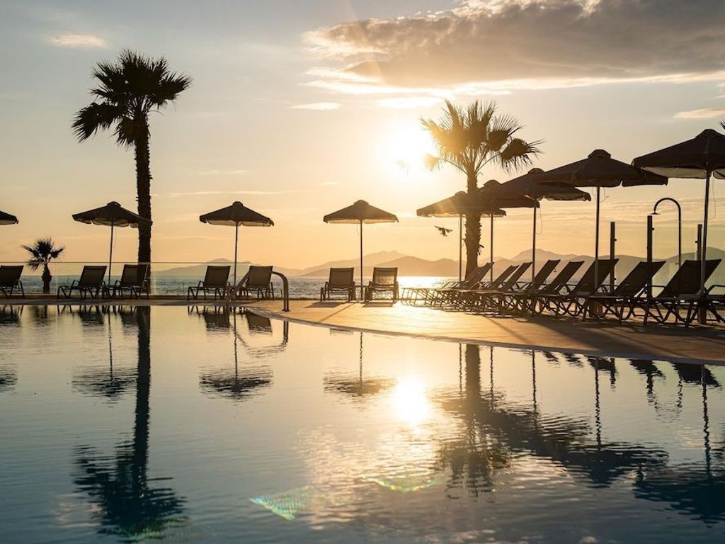 Aeolos Beach Hotel