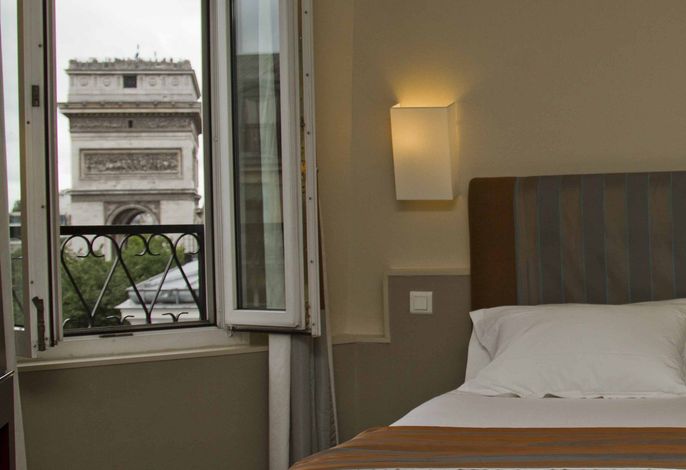 Plaza Etoile Hotel