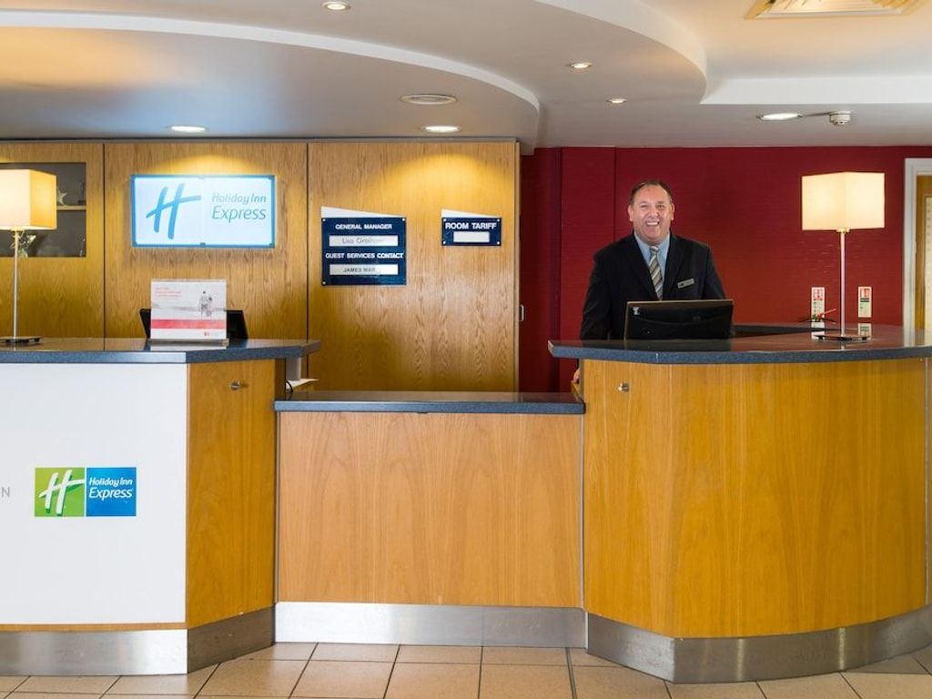 Holiday Inn Express SWANSEA - EAST by IHG