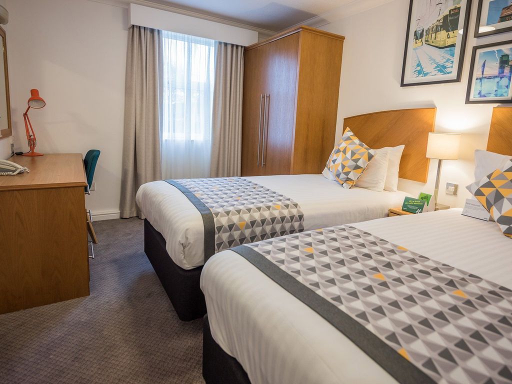 Holiday Inn MANCHESTER - WEST by IHG