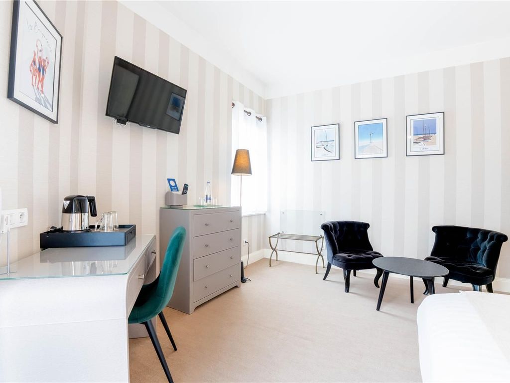 Best Western Brittany La Baule Centre & Plage